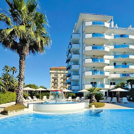 Appartement In Near Restaurants *